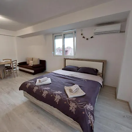 Dzusy Apartments Ohrid Exterior photo