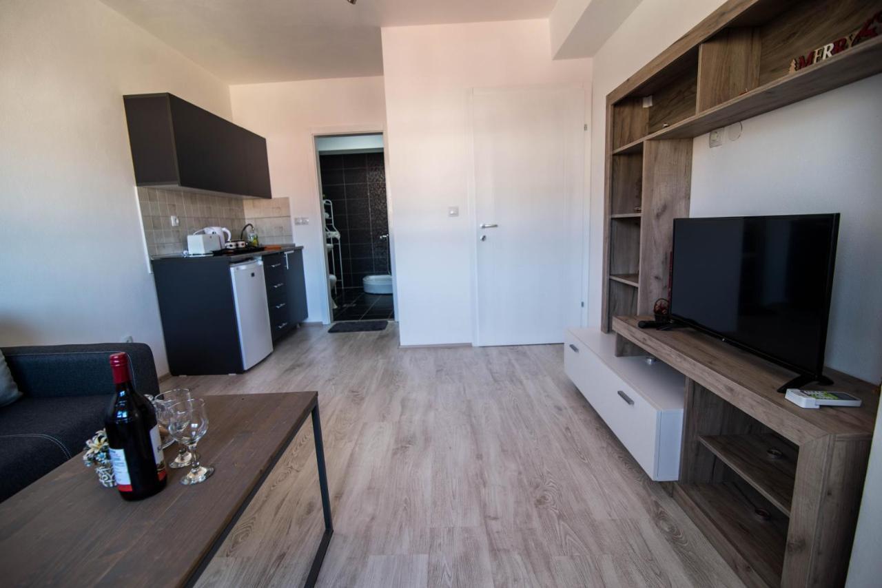 Dzusy Apartment